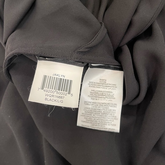 BCBG MaxAzria black long sleeve blouse. Roll up sleeve longer back - Picture 5 of 5